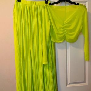 Lime green beach set